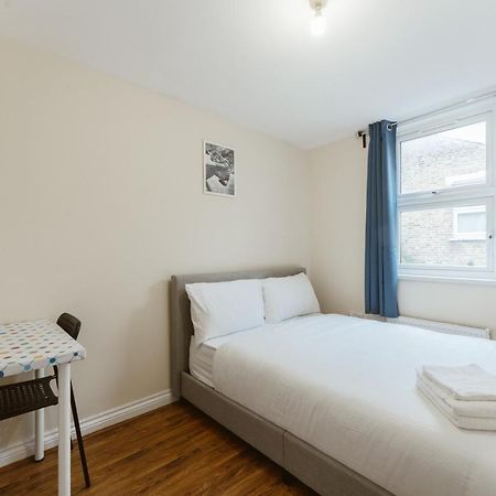 Mile End Rooms 57A London Eksteriør billede