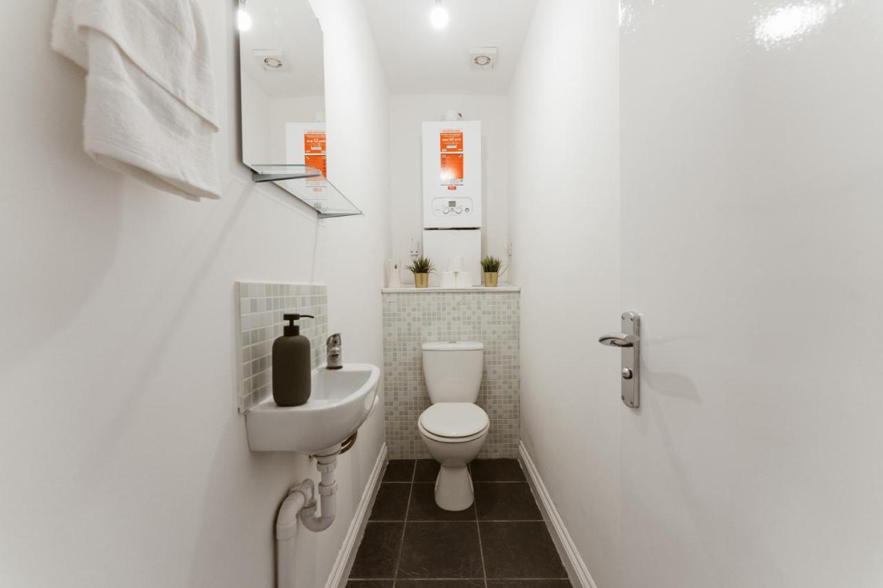 Mile End Rooms 57A London Eksteriør billede