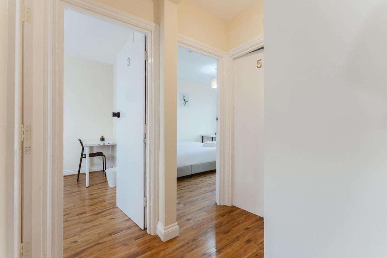 Mile End Rooms 57A London Eksteriør billede