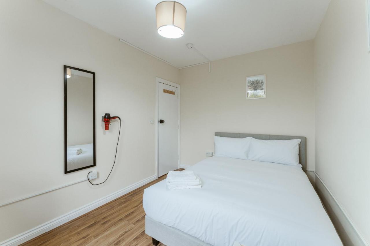 Mile End Rooms 57A London Eksteriør billede