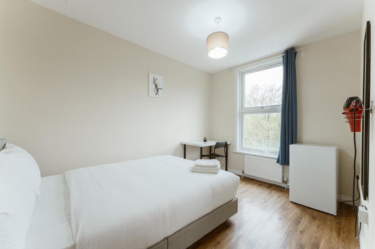 Mile End Rooms 57A London Eksteriør billede