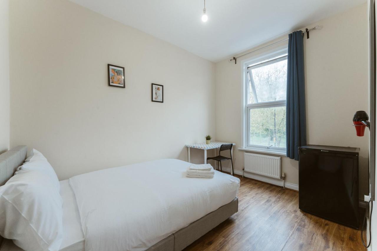 Mile End Rooms 57A London Eksteriør billede