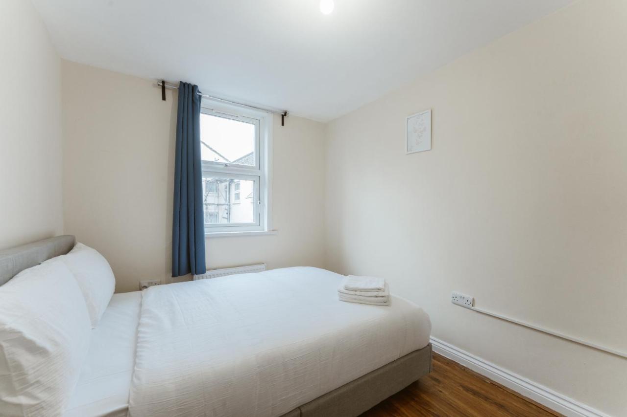 Mile End Rooms 57A London Eksteriør billede